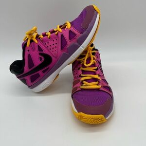 NIKE WOMENS AIR VAPOUR ADVANTAGE TENNIS SHOES, HYPER VIOLET SIZE 8